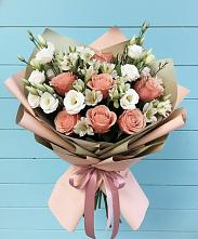 Букет цветов из:  Розы, Альстромерии и Лизиантусы в Кудепста