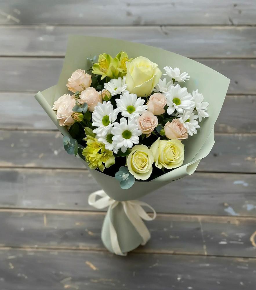 Букет цветов из: Альстромерии, Розы и Хризантемы в Кудепста