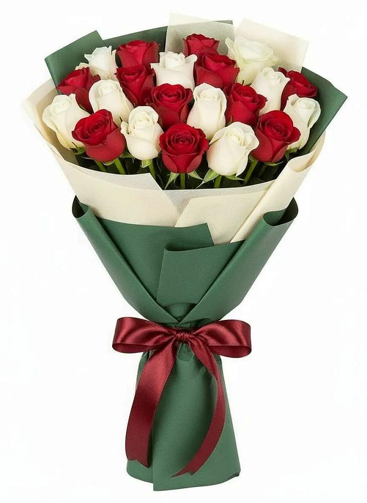 Букет Микс из красных и белых роз в Кудепста