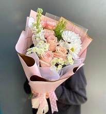 Букет цветов из:  Хризантемы и Розы в Кудепста