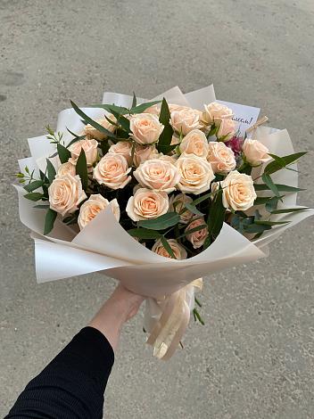 Букет Кремовые розы Латте в Кудепста