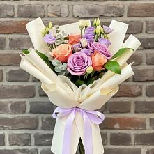 Букет цветов из:  Лизиантусы и Розы #REPLACE_PRED# Кудепста