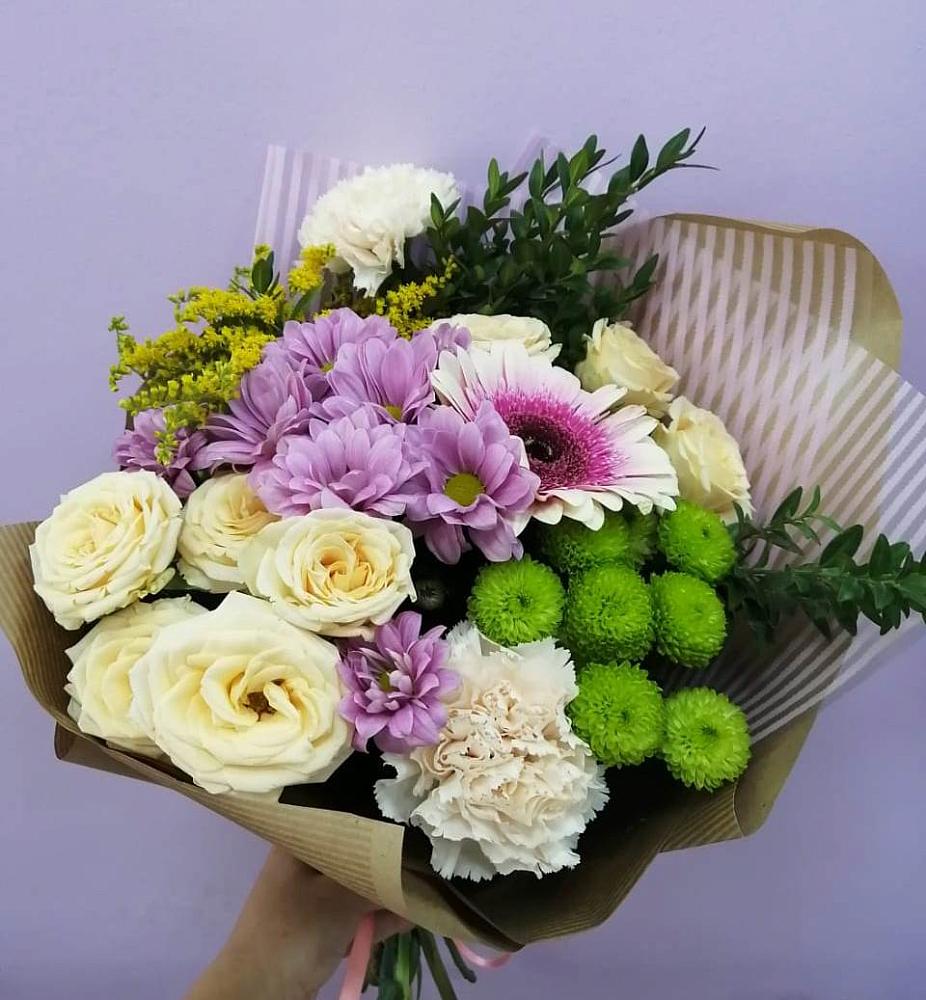 Букет цветов из: Хризантемы, Розы, Гвоздики и Герберы в Кудепста